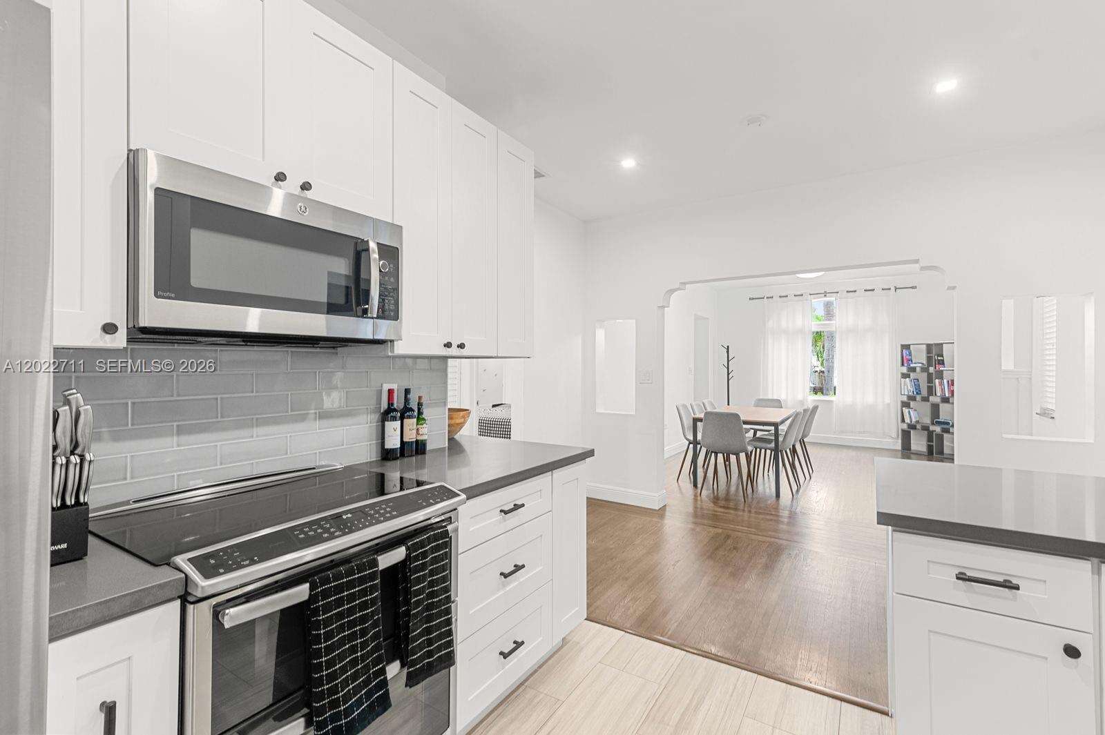 Miami | 443 71st St N/A | Picture 17