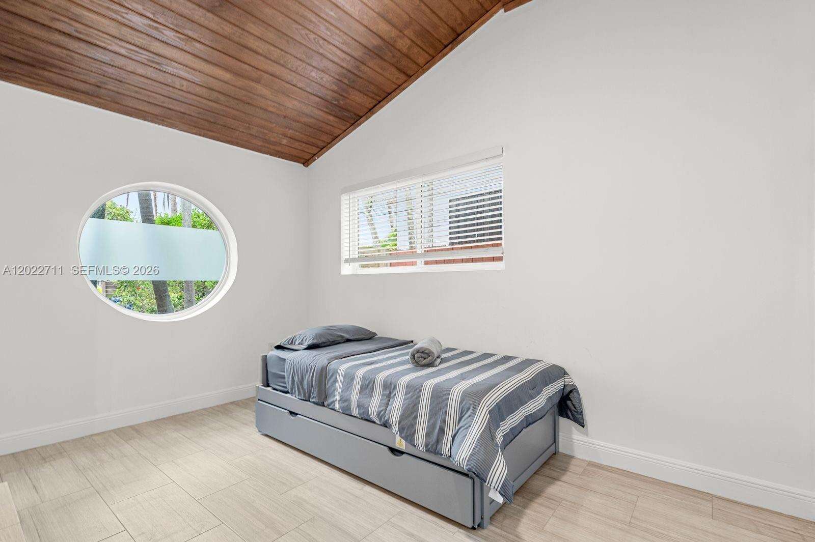 Miami | 443 71st St N/A | Picture 28