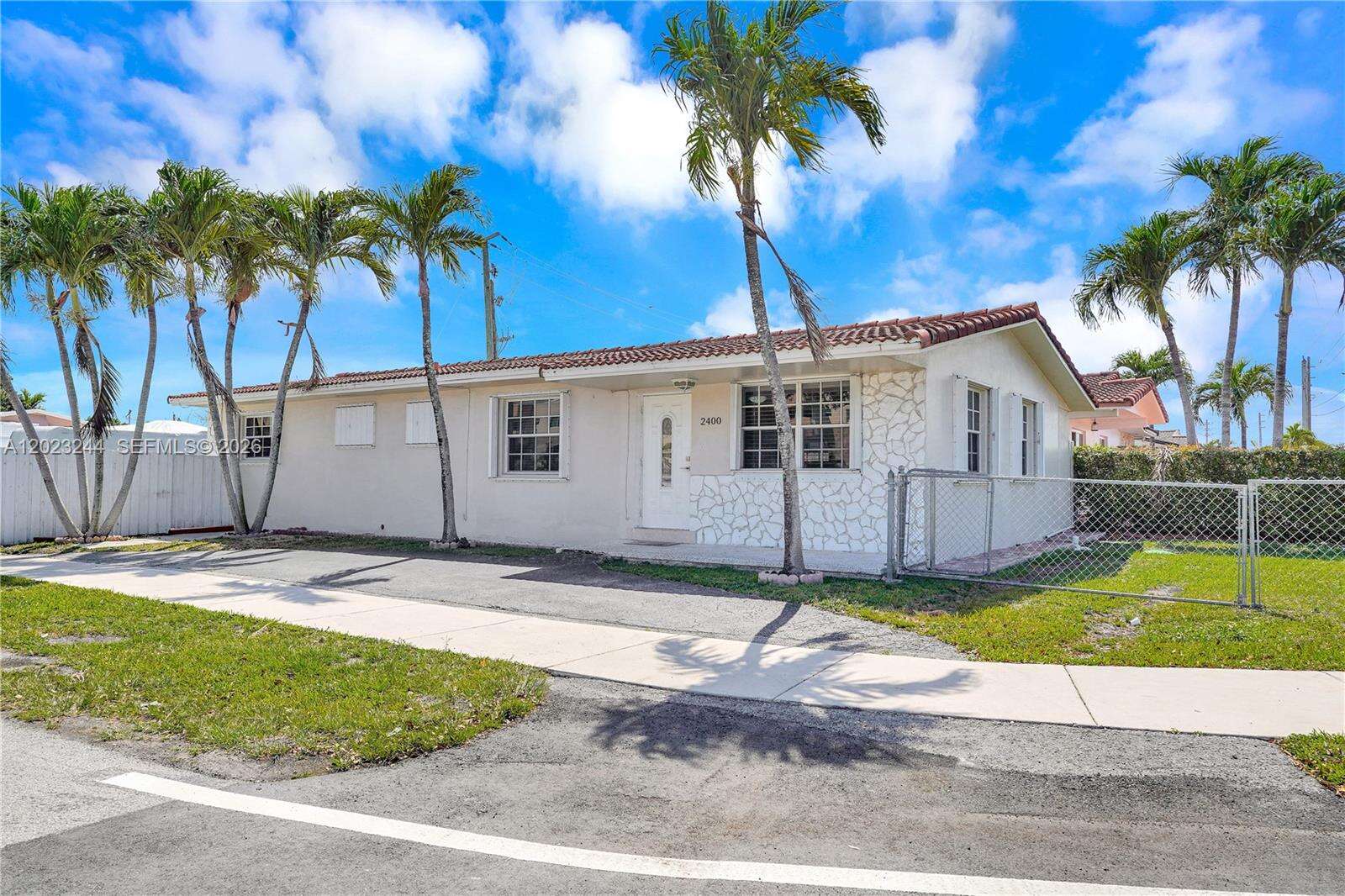 Miami | 2400 103rd Ct N/A | Picture 1