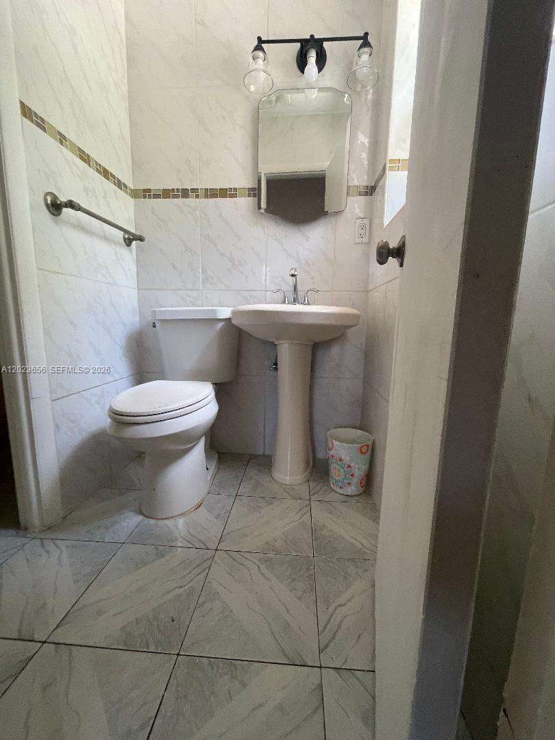 Miami Gardens | 1225 189th Ter N/A | Picture 8