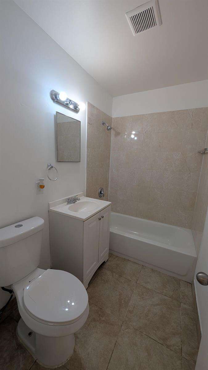 Hollywood | 541 68th N/A | Picture 13