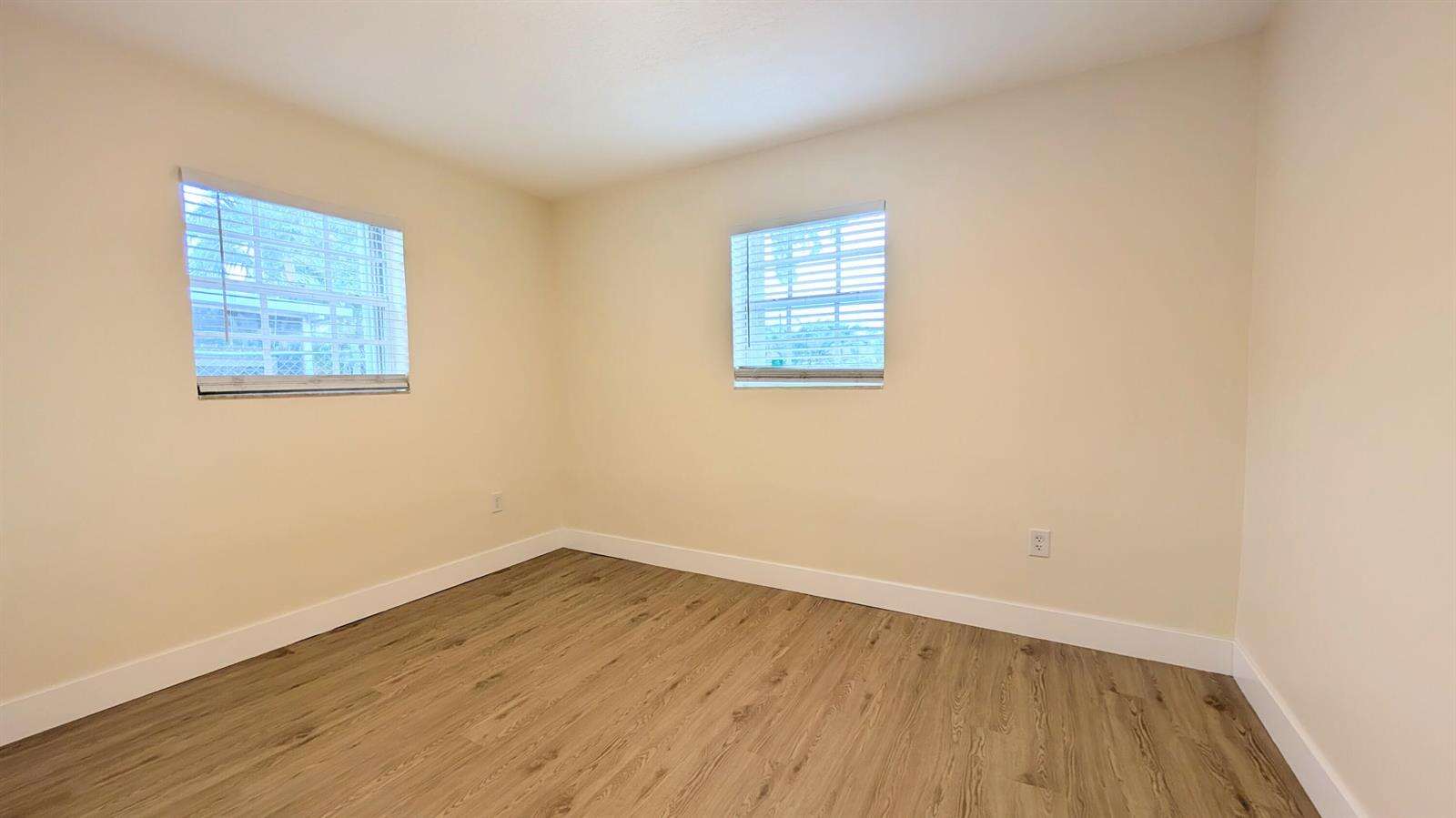 Hollywood | 541 68th N/A | Picture 17