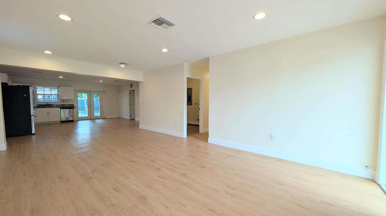 Hollywood | 541 68th N/A | Picture 4