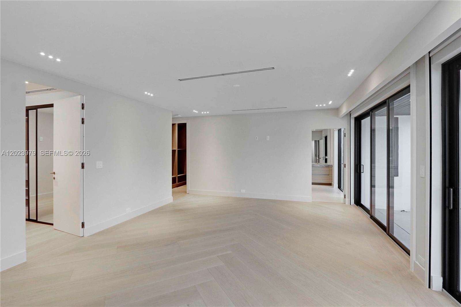 Miami | 330 19th Rd N/A | Picture 34