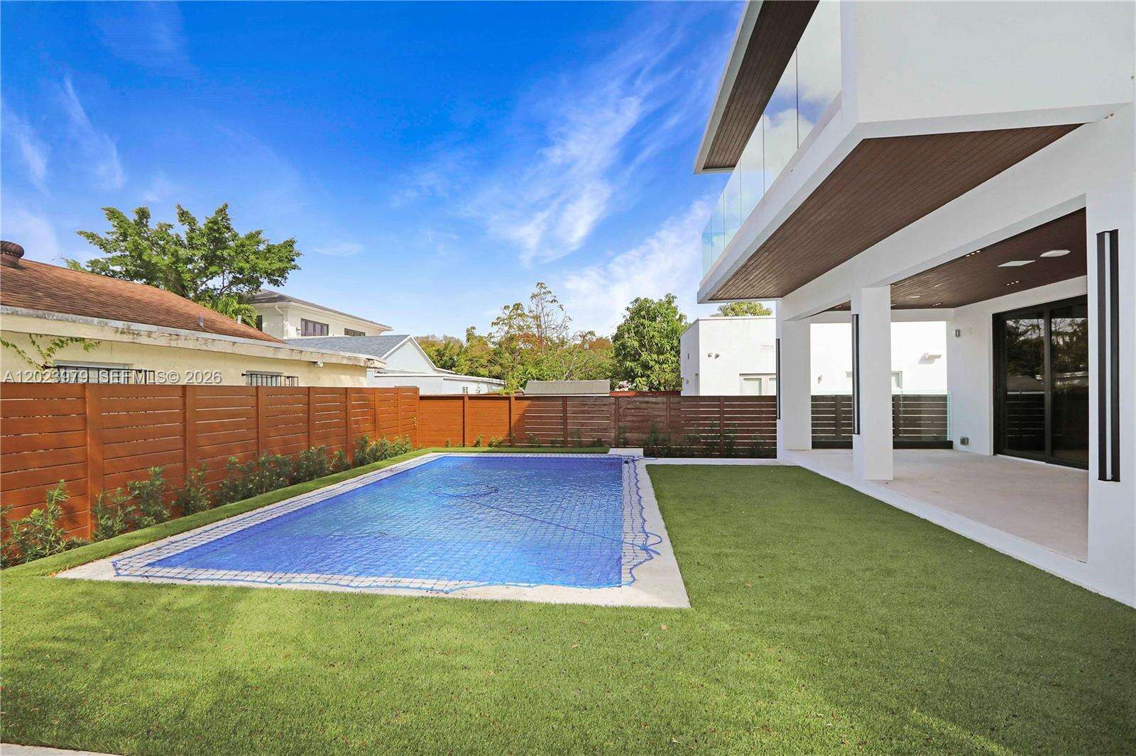 Miami | 330 19th Rd N/A | Picture 6