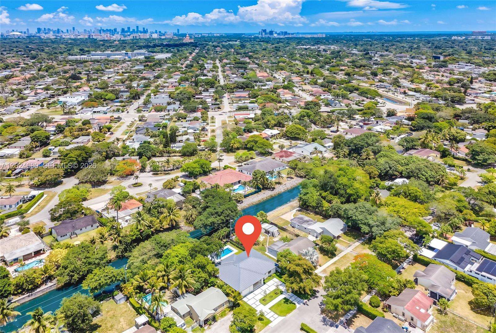 Miami | 6853 Waterway Dr N/A | Picture 32