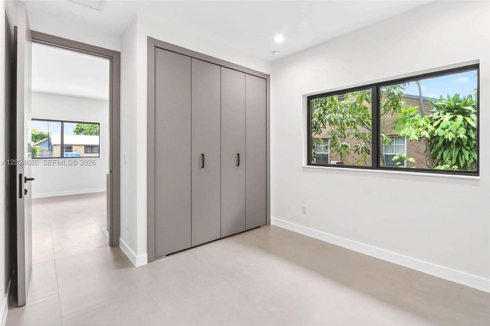 Miami | 6853 Waterway Dr N/A | Picture 37