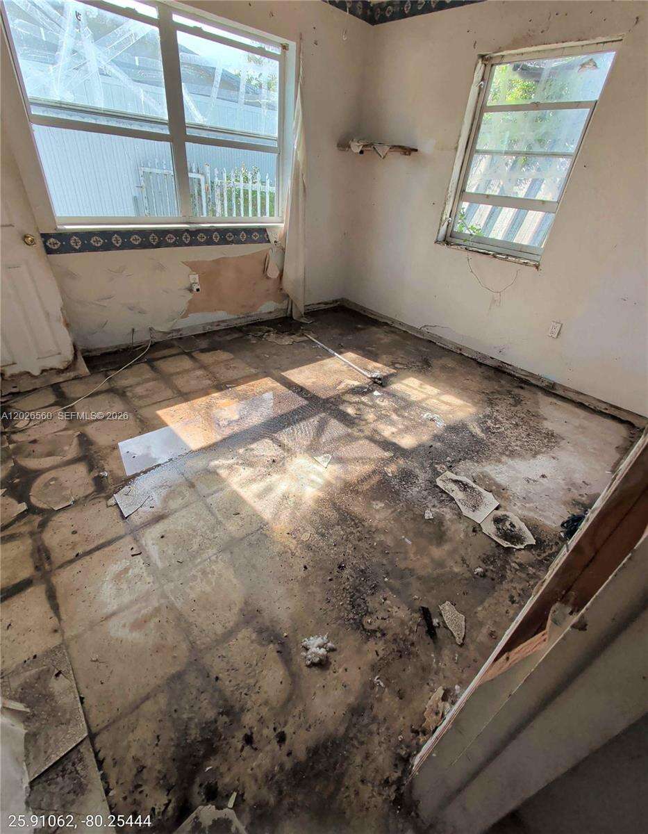 Opa-Locka | 820 Curtiss Dr N/A | Picture 17