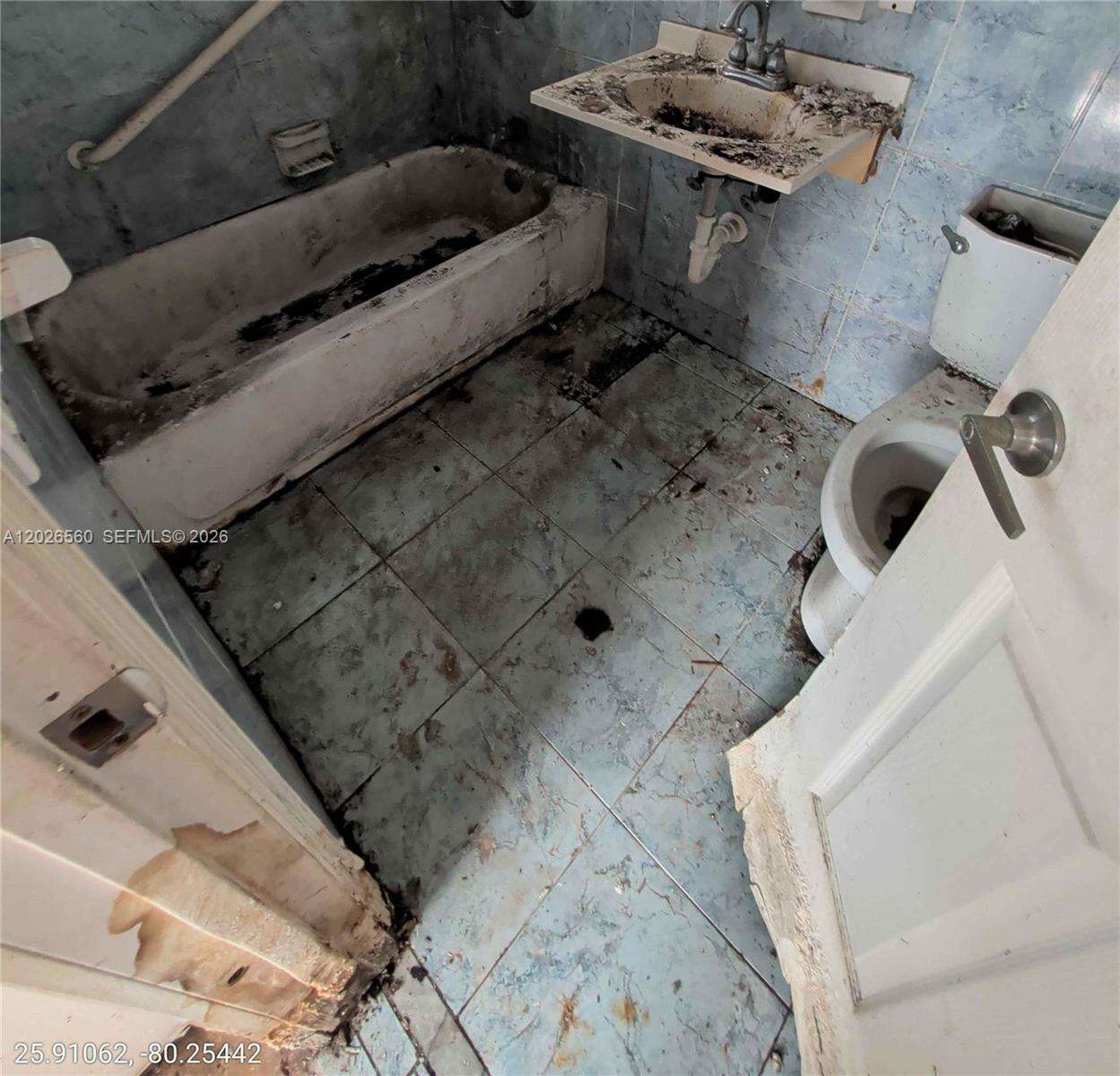 Opa-Locka | 820 Curtiss Dr N/A | Picture 19
