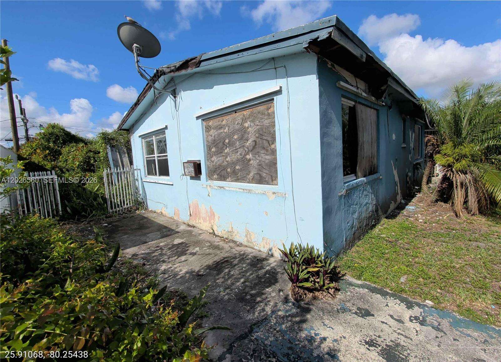 Opa-Locka | 820 Curtiss Dr N/A | Picture 4