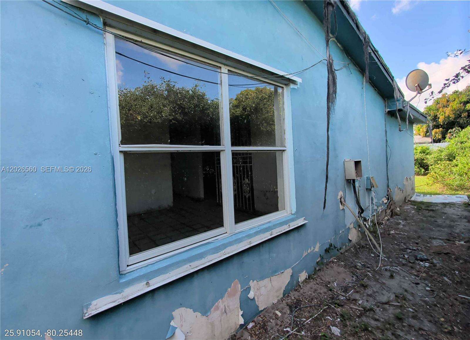 Opa-Locka | 820 Curtiss Dr N/A | Picture 5