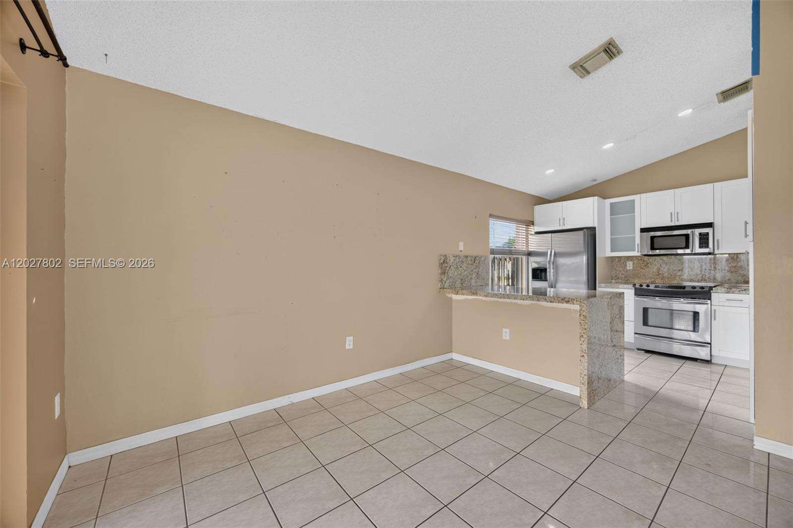 Miami | 8462 158th Ct N/A | Picture 22