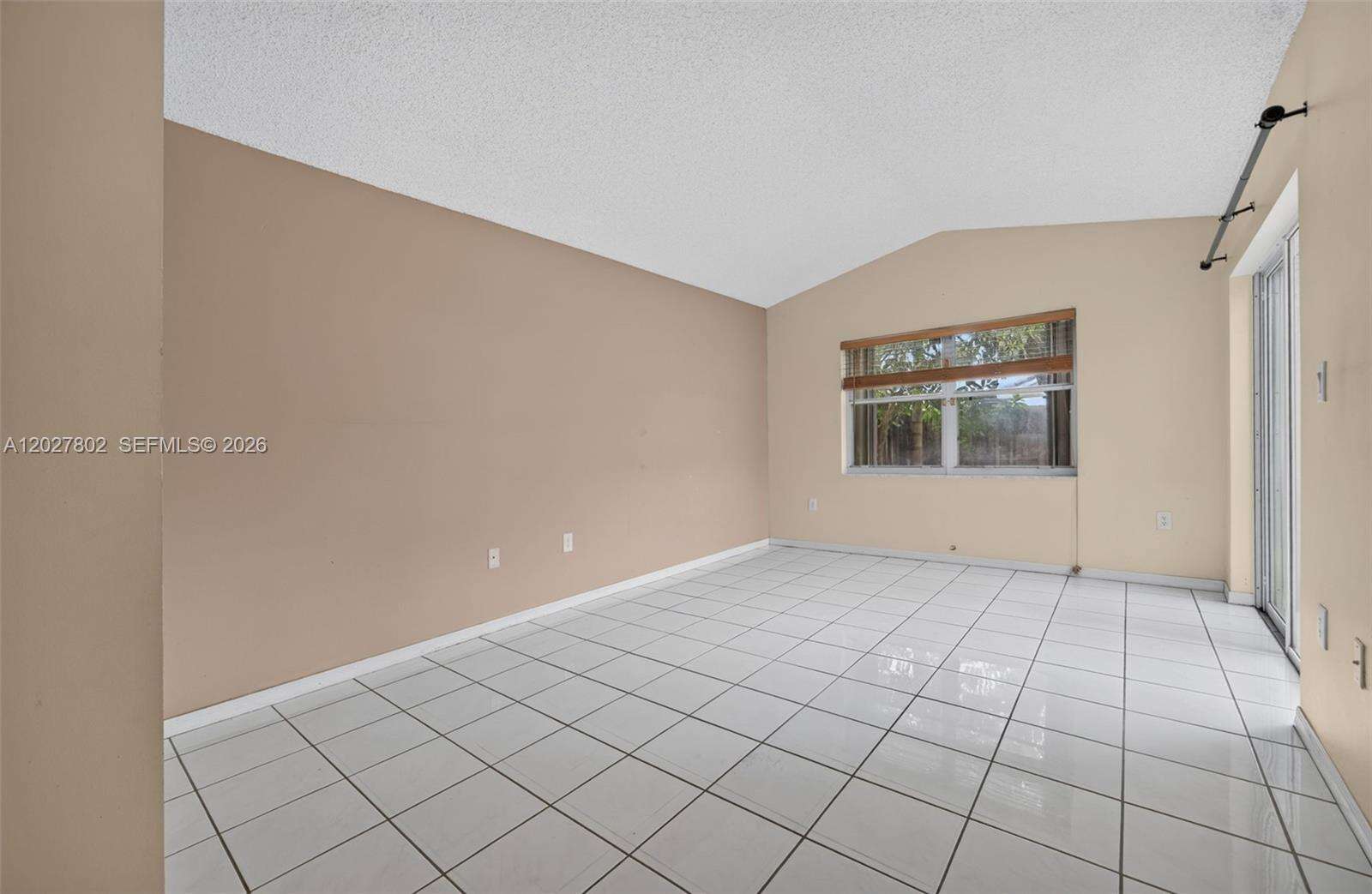 Miami | 8462 158th Ct N/A | Picture 28