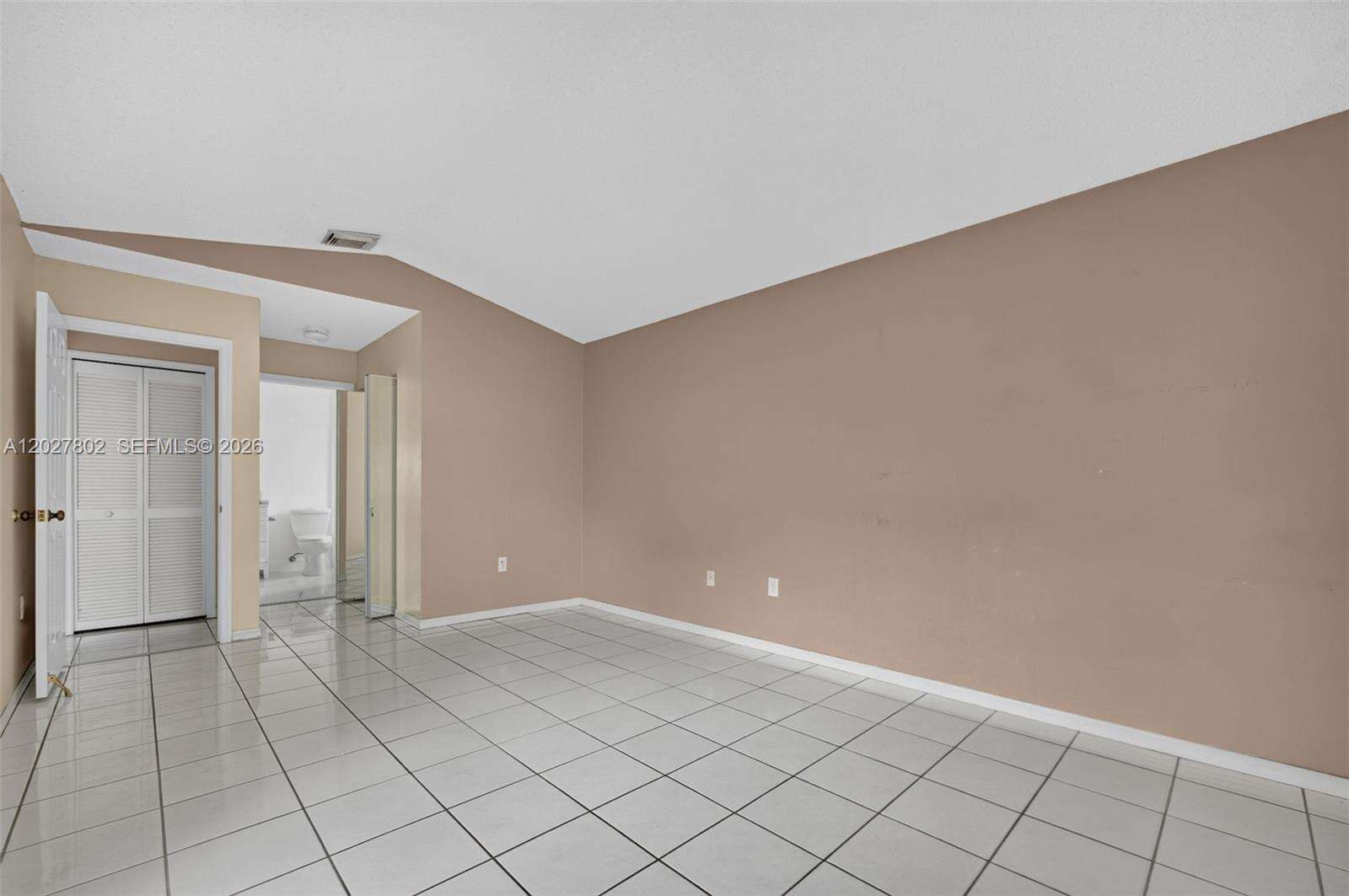 Miami | 8462 158th Ct N/A | Picture 29