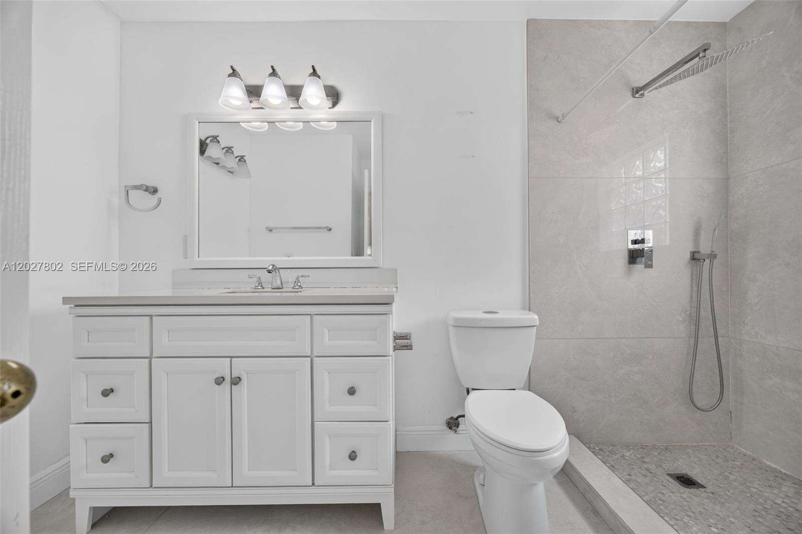 Miami | 8462 158th Ct N/A | Picture 32