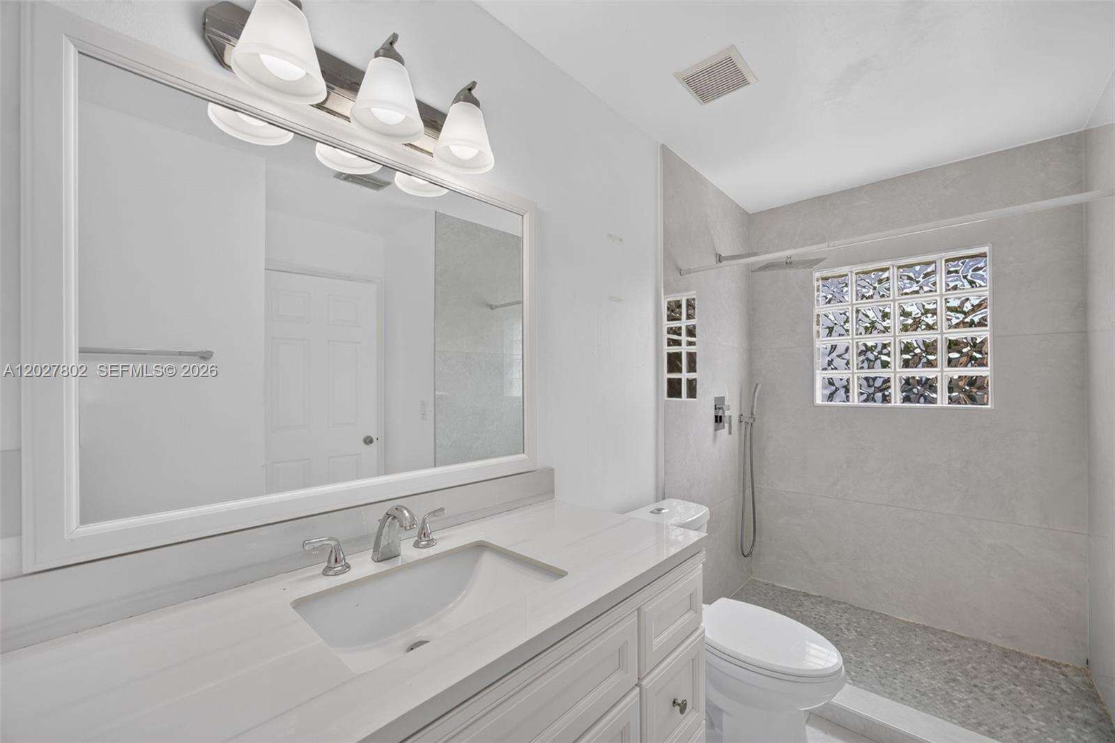 Miami | 8462 158th Ct N/A | Picture 33