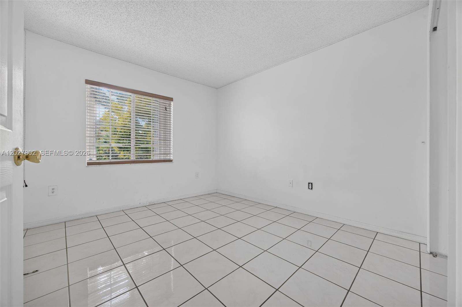 Miami | 8462 158th Ct N/A | Picture 8