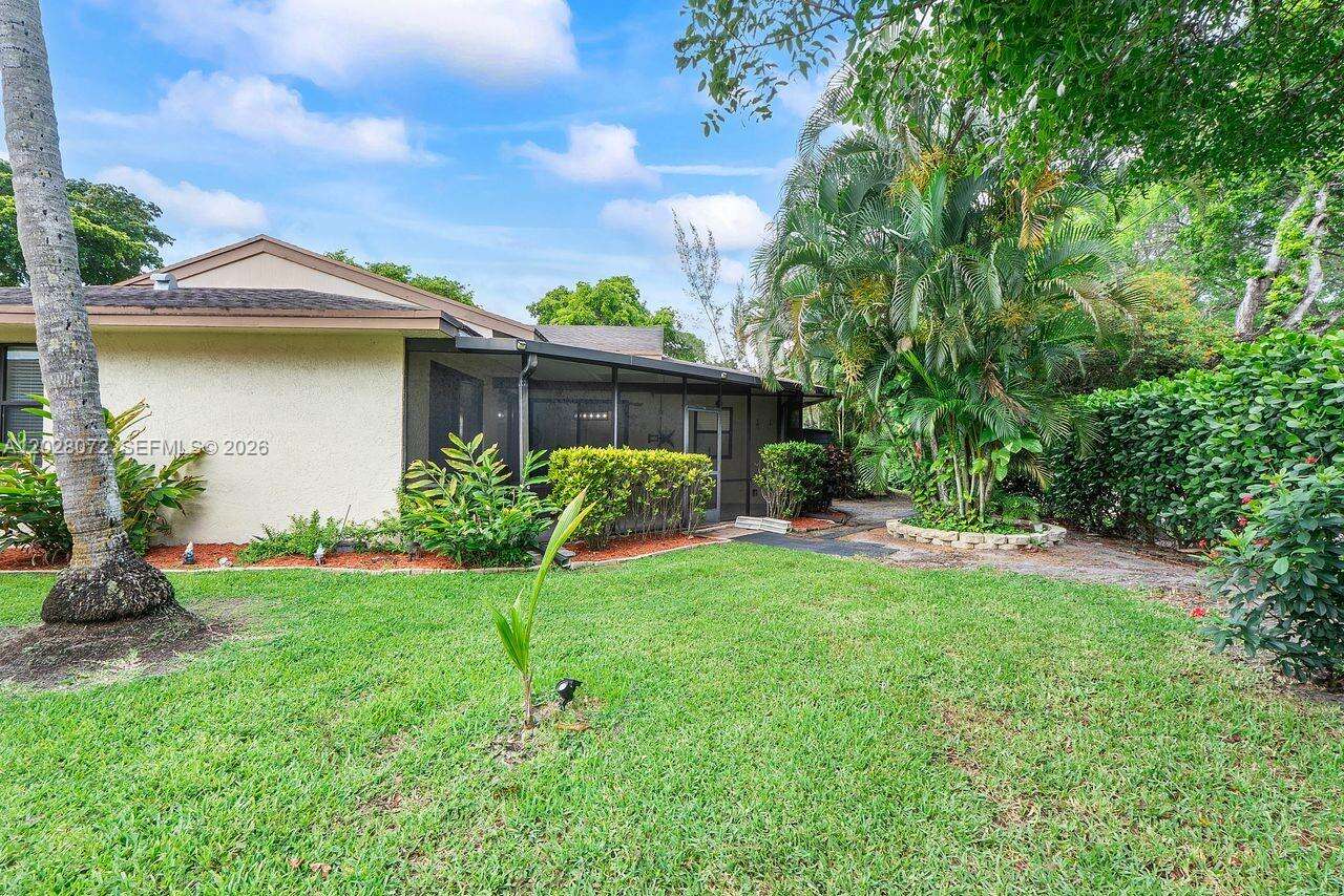 Tamarac | 8149 Royal Palm Ct Unit #3 | Picture 33