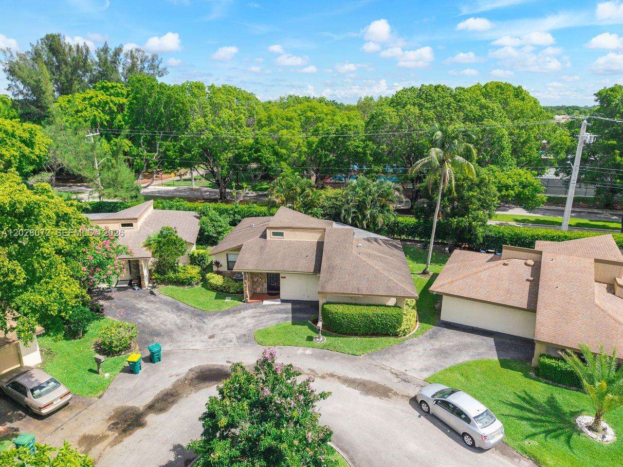 Tamarac | 8149 Royal Palm Ct Unit #3 | Picture 38
