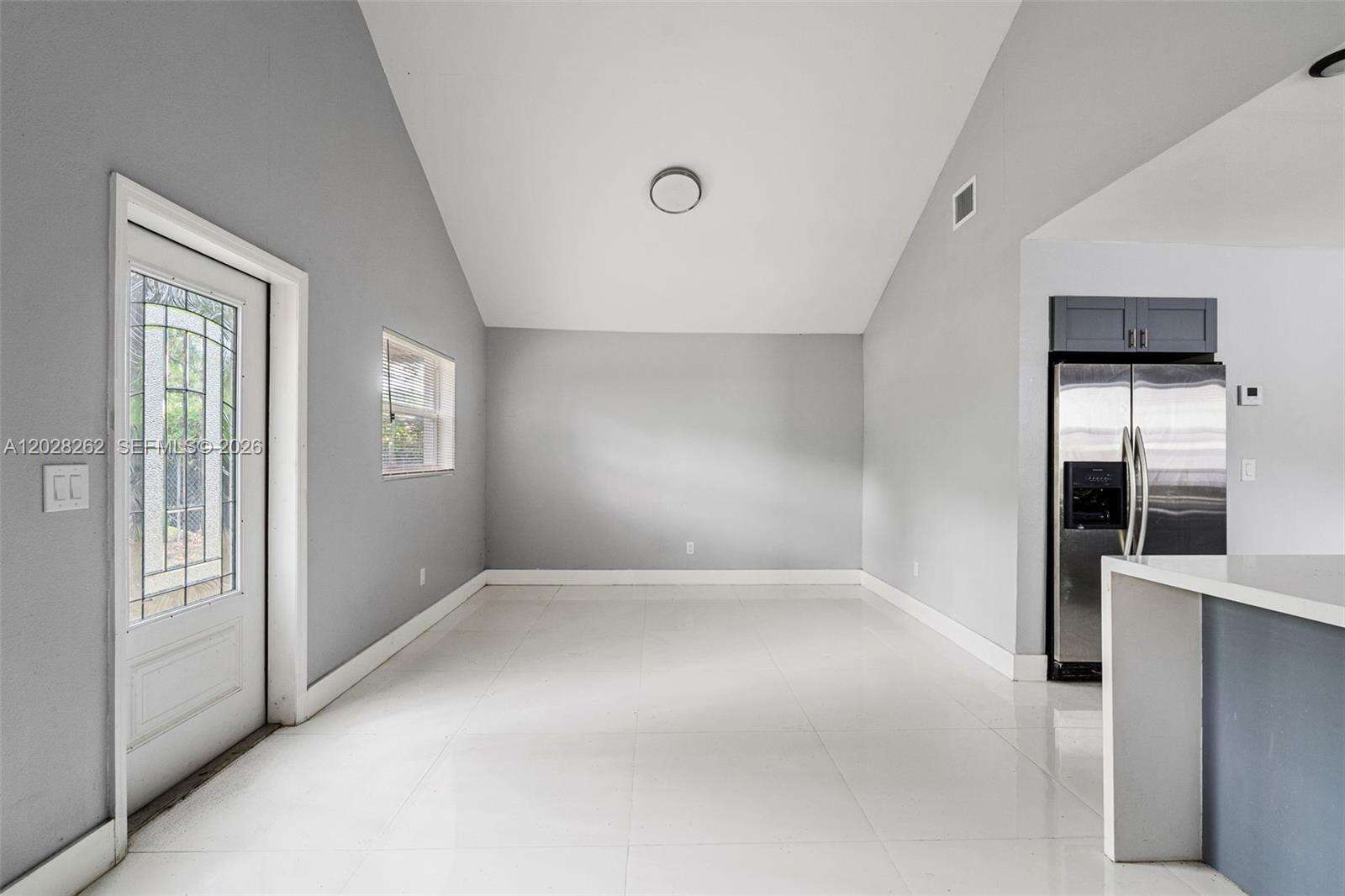 Miami | 352 41st St N/A | Picture 11