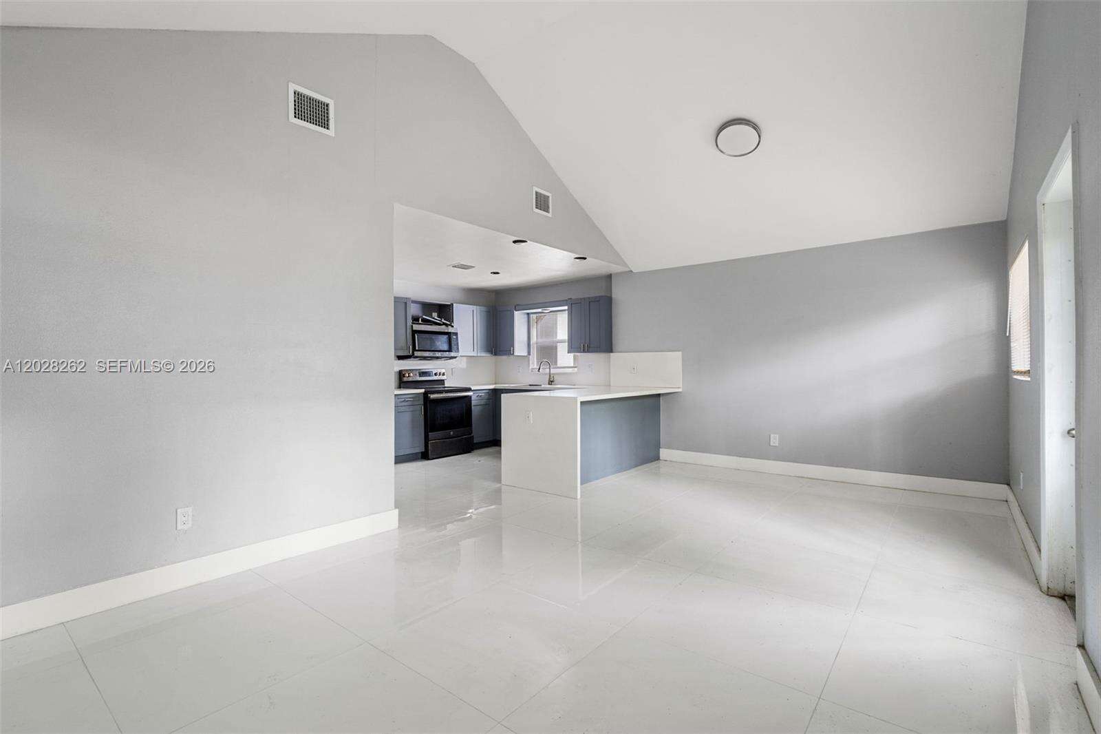 Miami | 352 41st St N/A | Picture 12