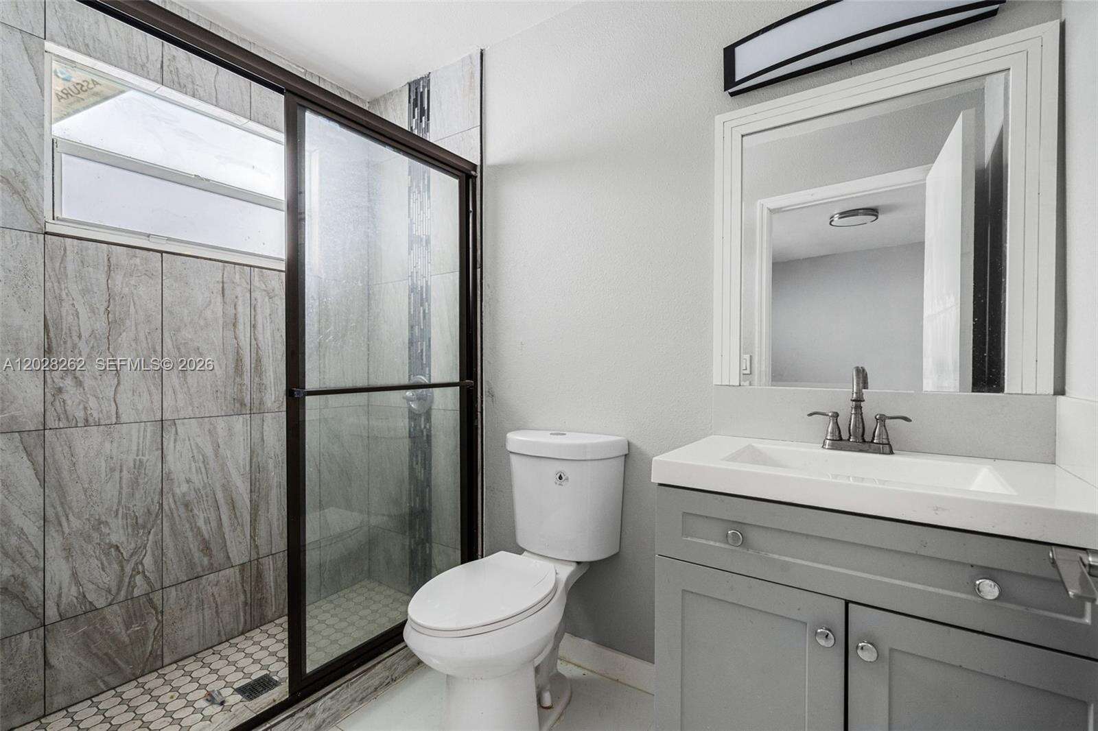 Miami | 352 41st St N/A | Picture 25