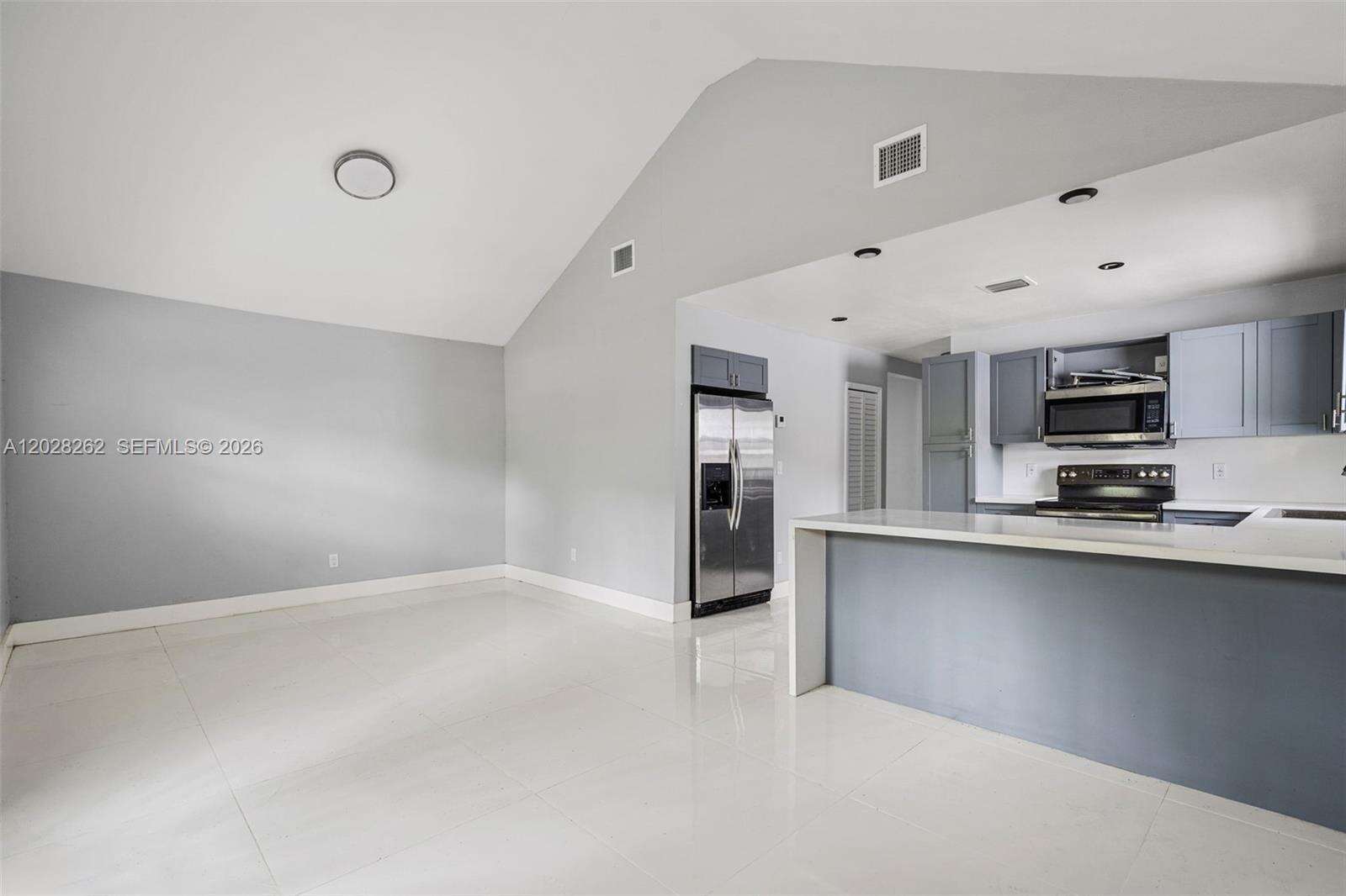 Miami | 352 41st St N/A | Picture 10