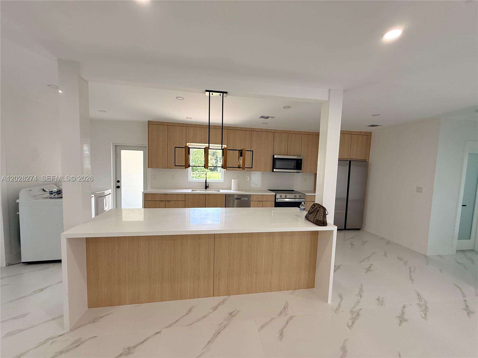 Miami Gardens | 15551 29 Ter N/A | Picture 2
