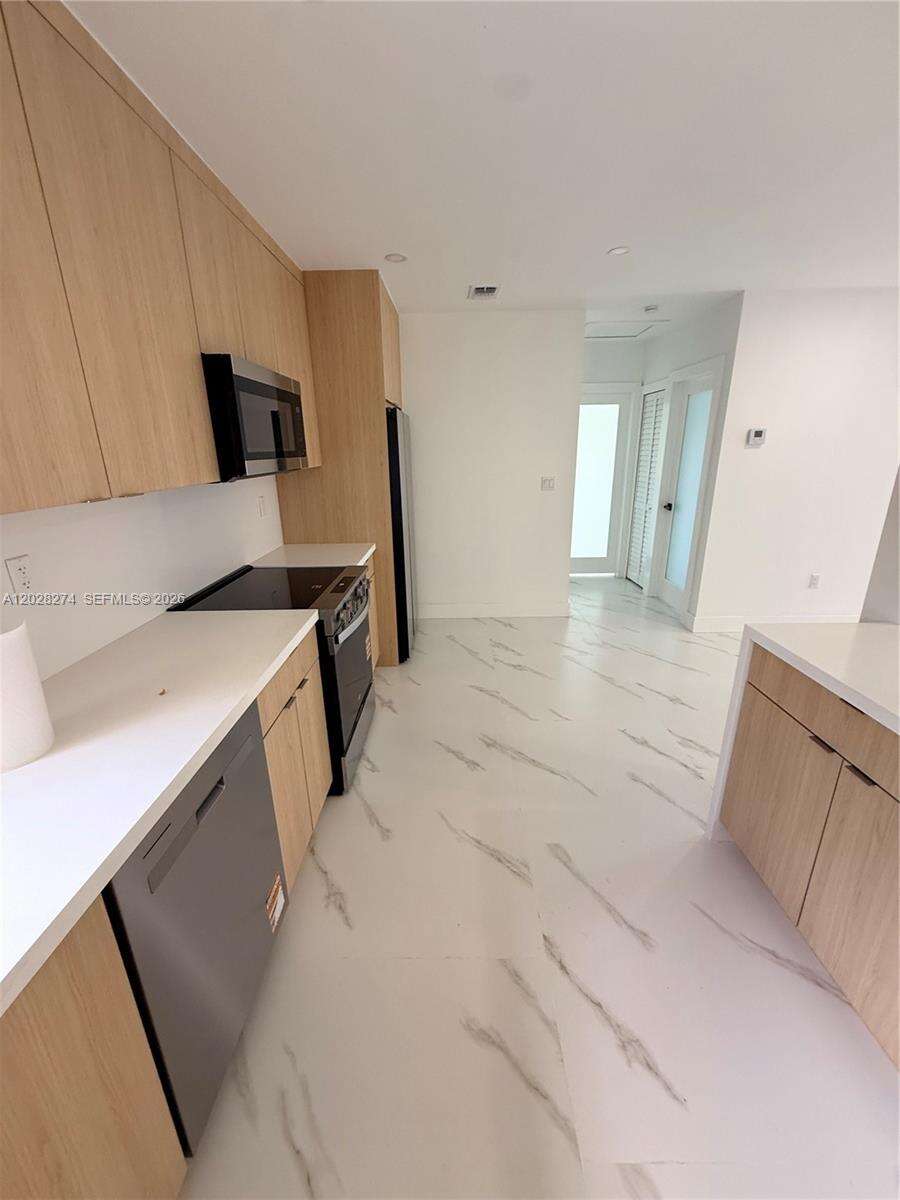 Miami Gardens | 15551 29 Ter N/A | Picture 3