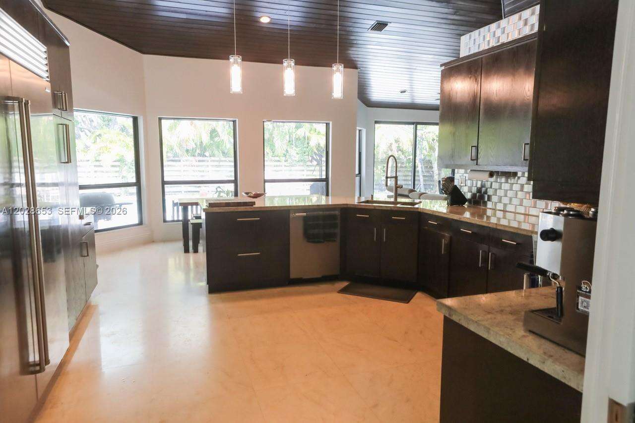 Miami | 13324 106th Ave N/A | Picture 14