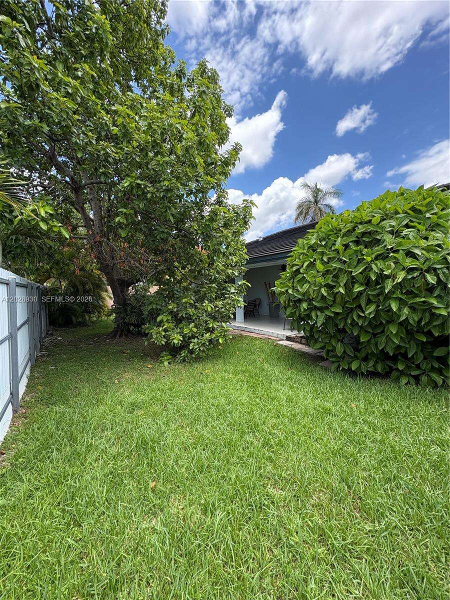 Miami | 3124 139th Pl N/A | Picture 12