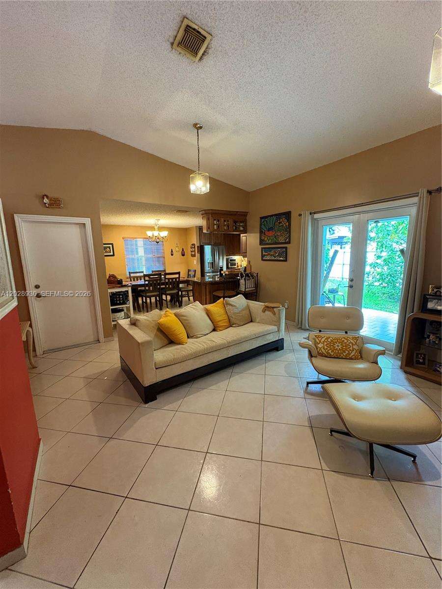 Miami | 3124 139th Pl N/A | Picture 5