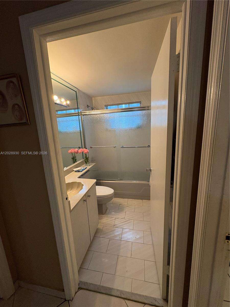 Miami | 3124 139th Pl N/A | Picture 9
