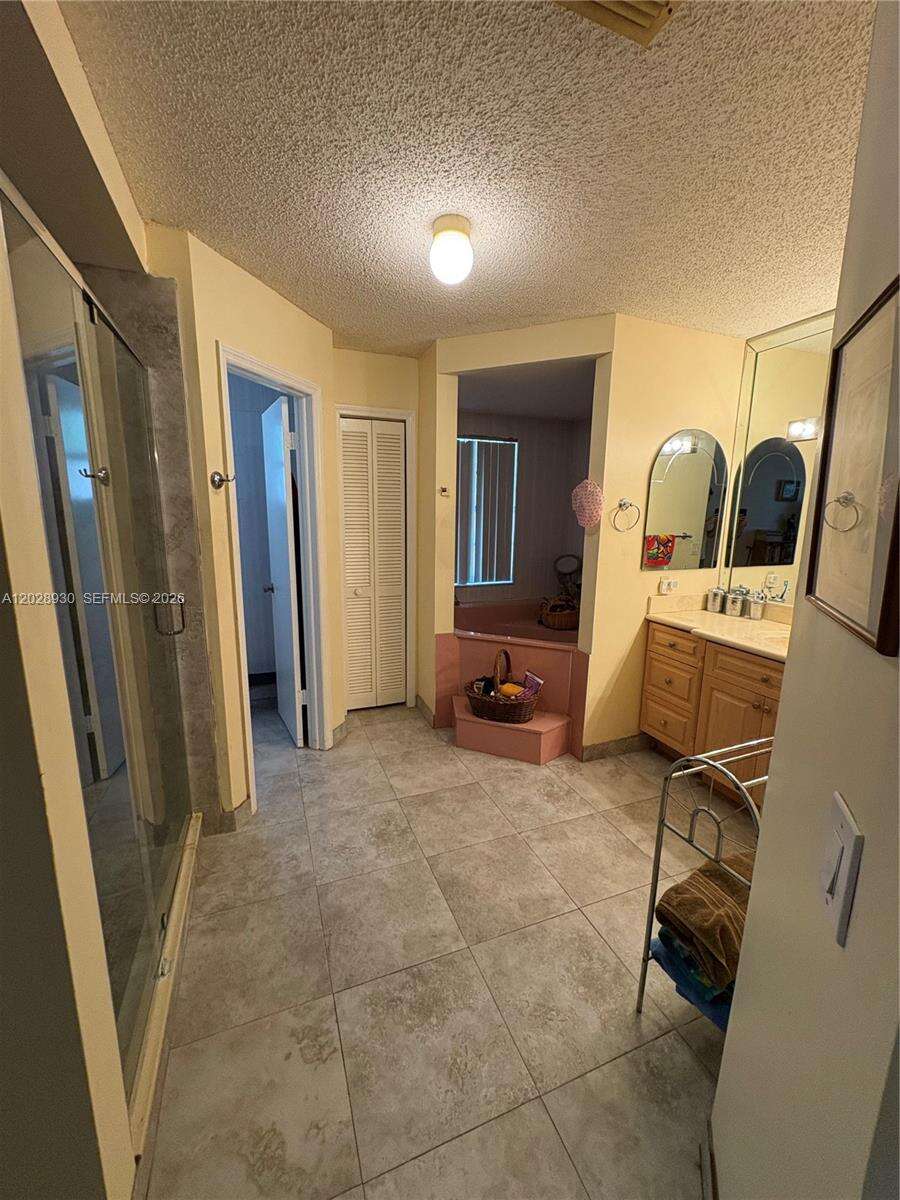 Miami | 3124 139th Pl N/A | Picture 10