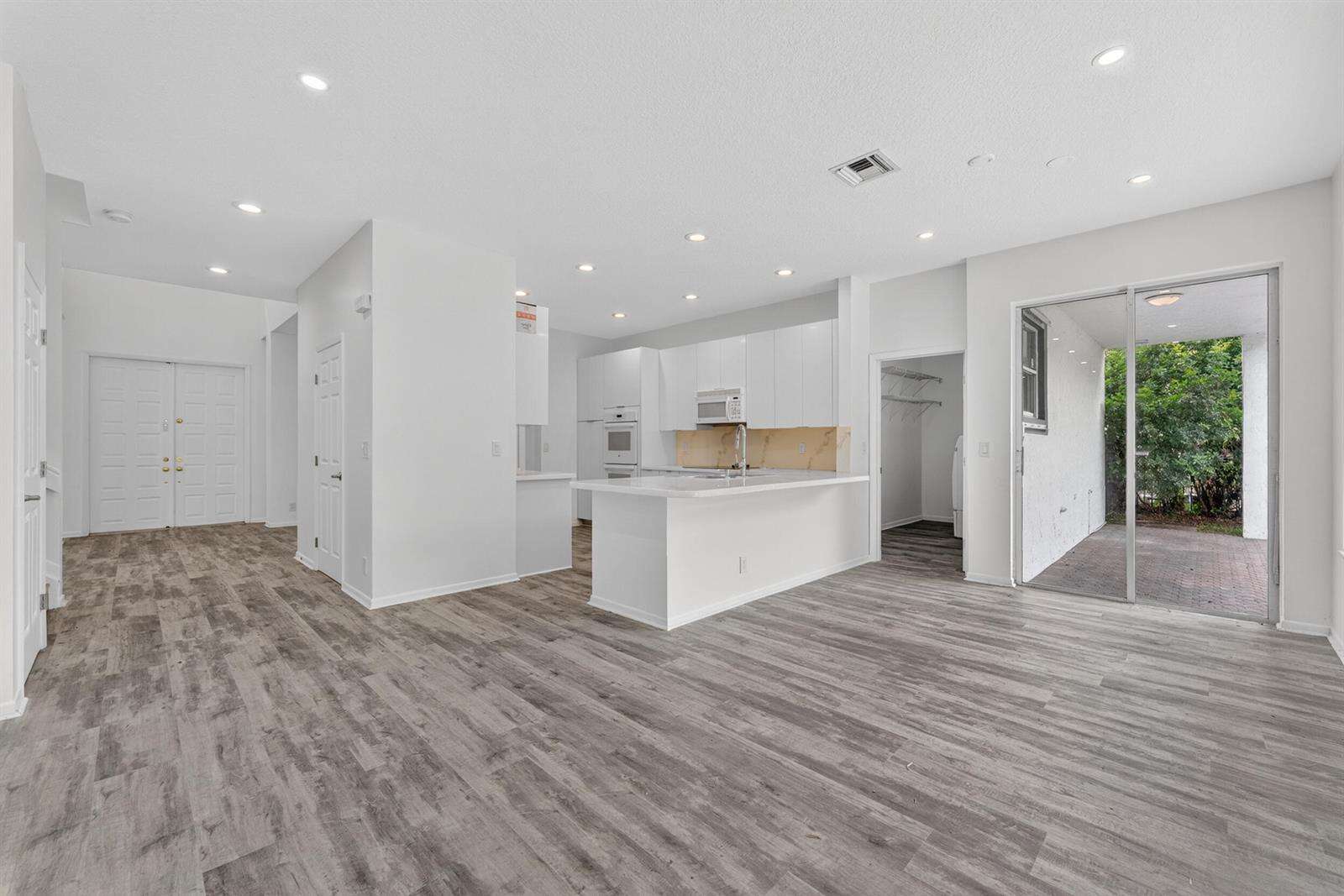 Cooper City | 10749 Nashville N/A | Picture 7