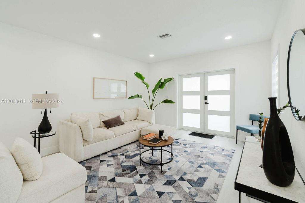 Miami | 2101 16th Ter N/A | Picture 6