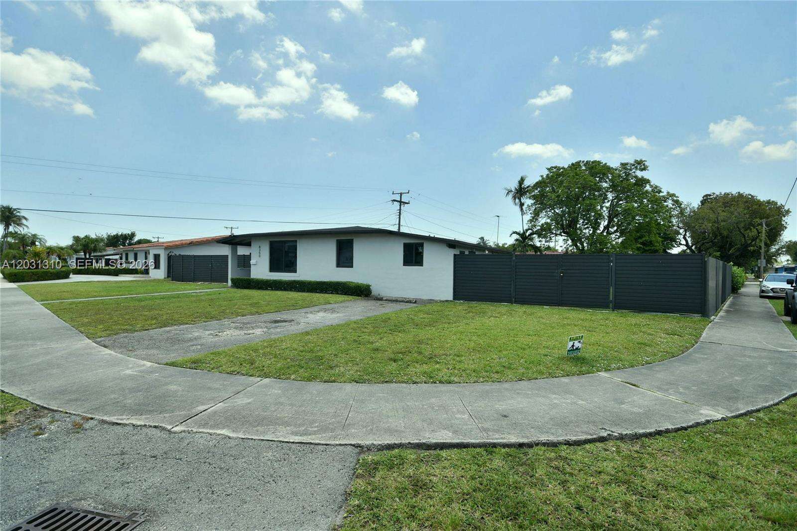 Miami | 8350 12th Ter N/A | Picture 1