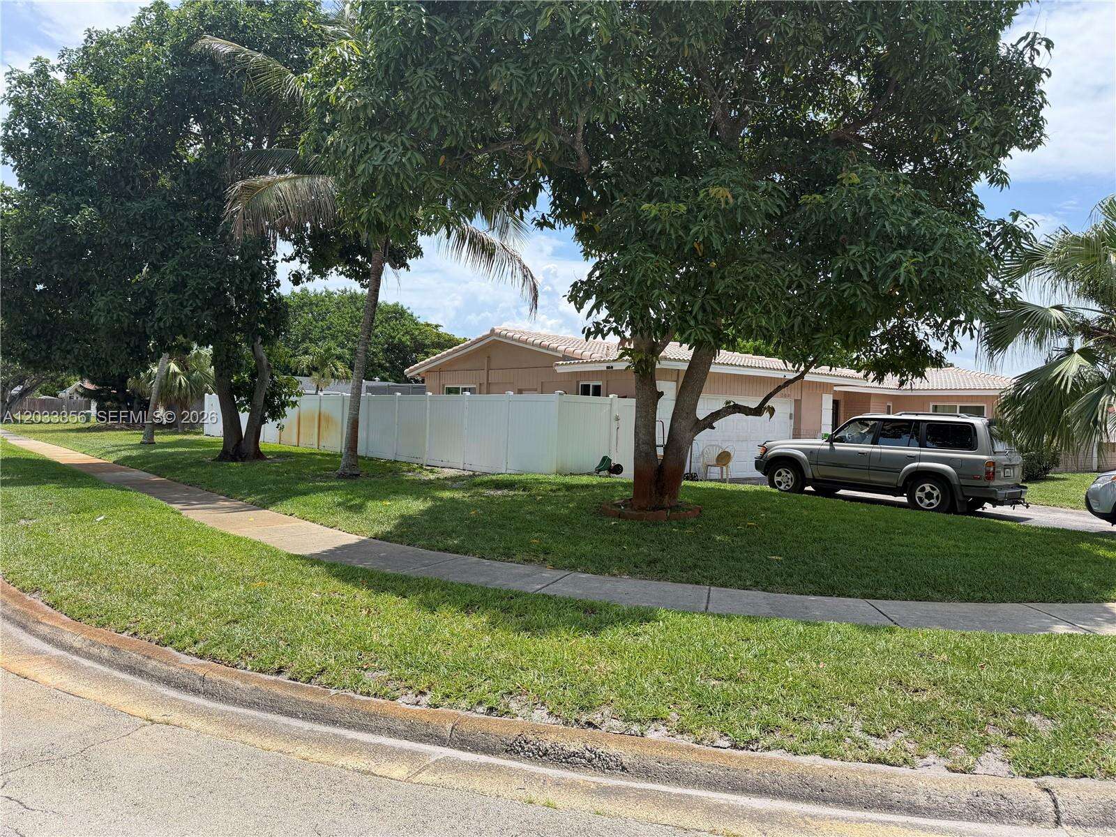 Margate | 300 68th Ave N/A | Picture 2
