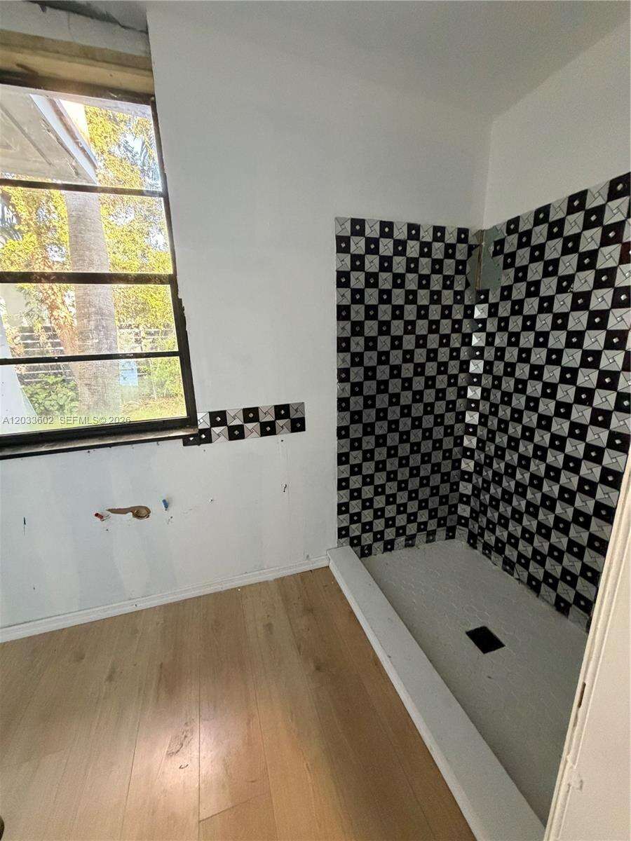 Miami | 1080 83rd St N/A | Picture 15