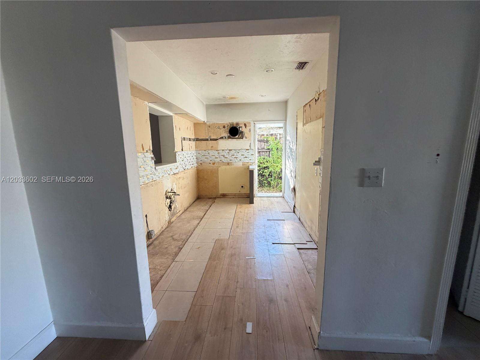 Miami | 1080 83rd St N/A | Picture 9