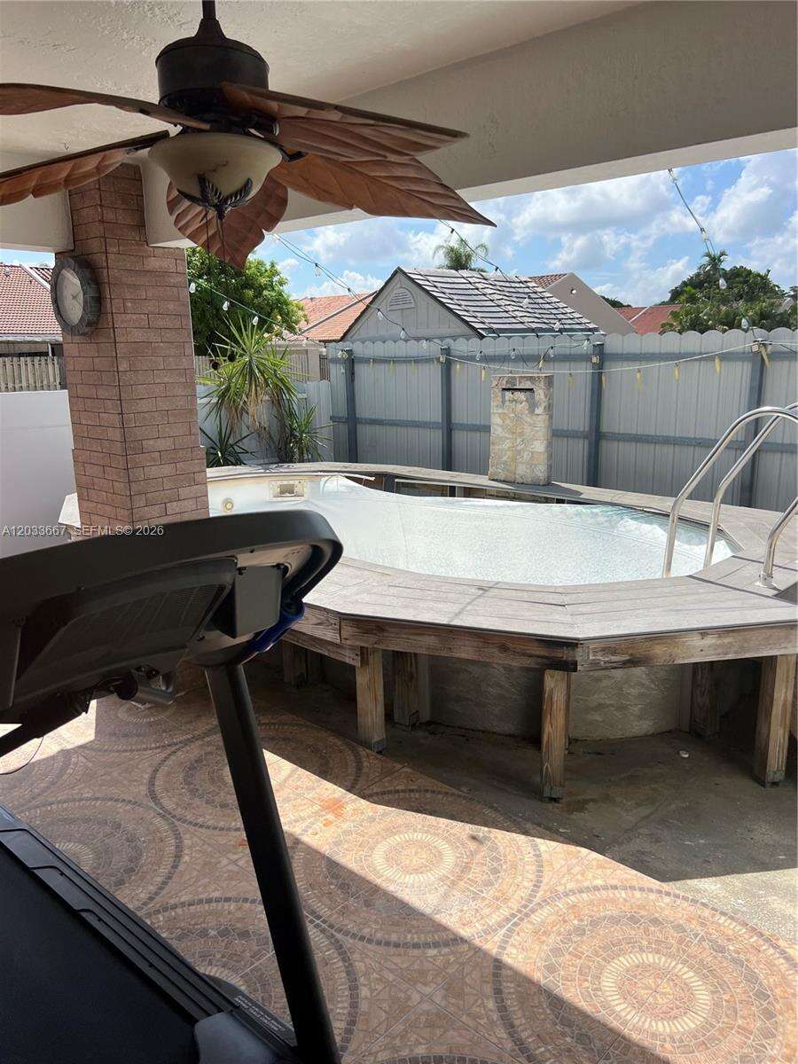 Miami | 5861 149th Ct N/A | Picture 27