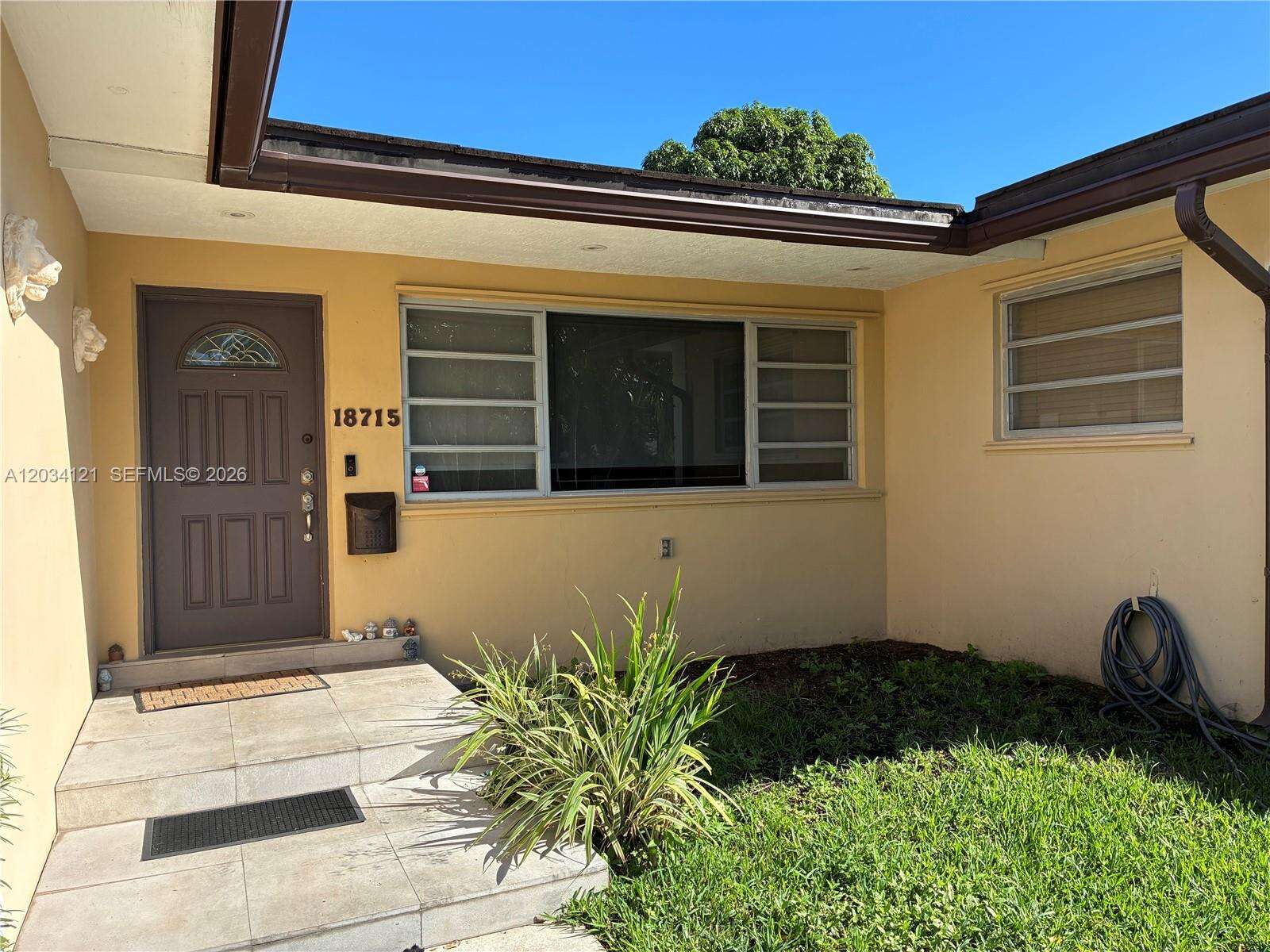 Miami | 18715 18th Ave N/A | Picture 2
