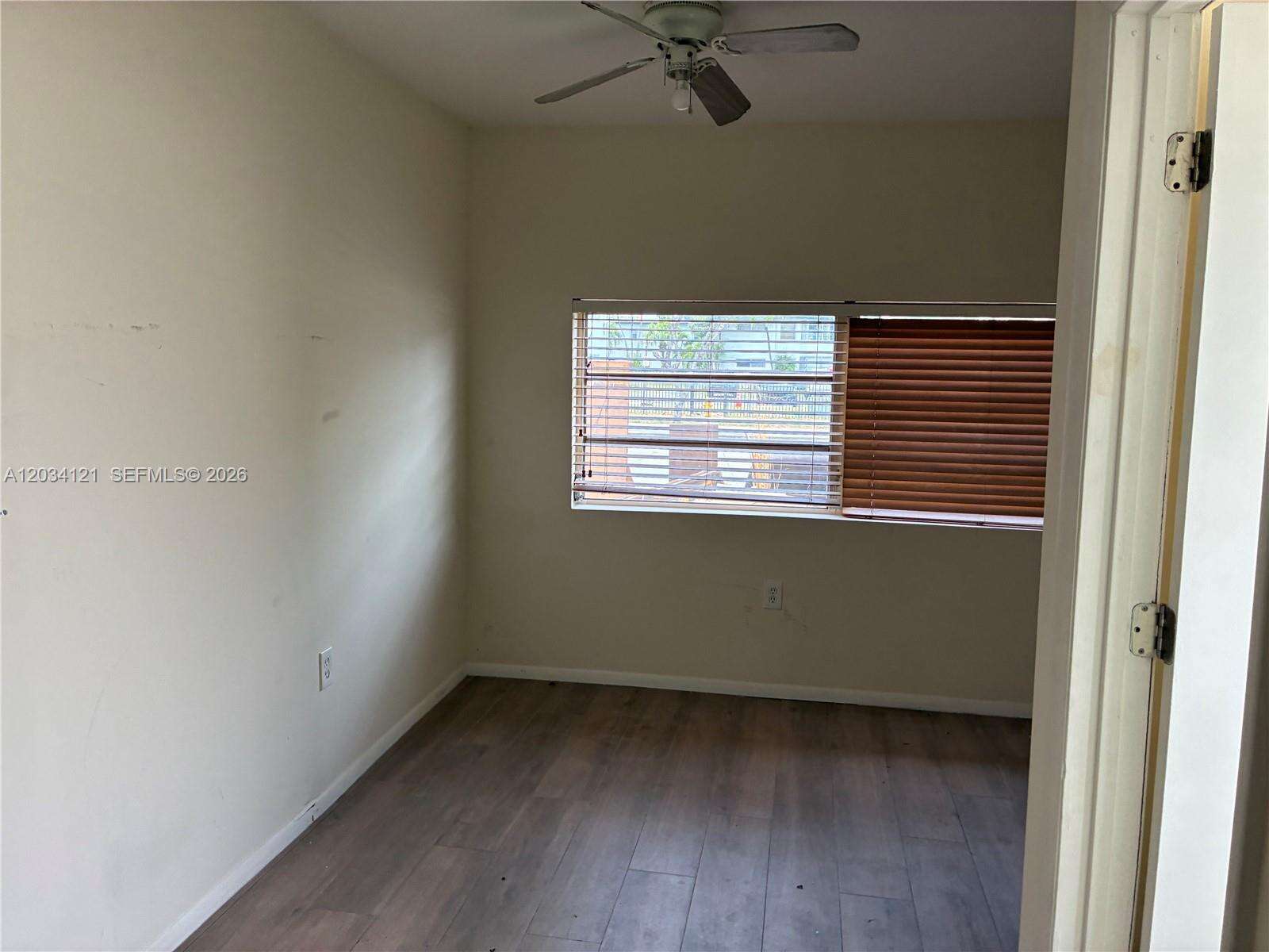 Miami | 18715 18th Ave N/A | Picture 19