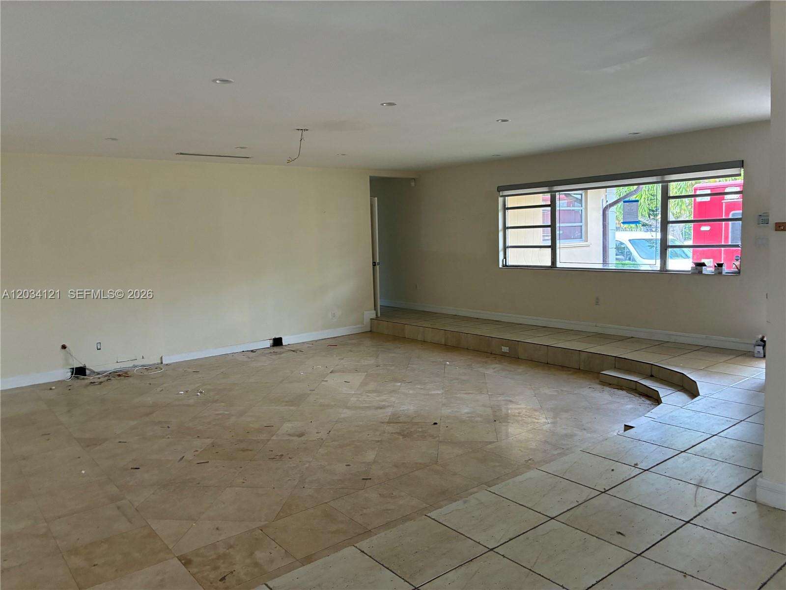Miami | 18715 18th Ave N/A | Picture 3