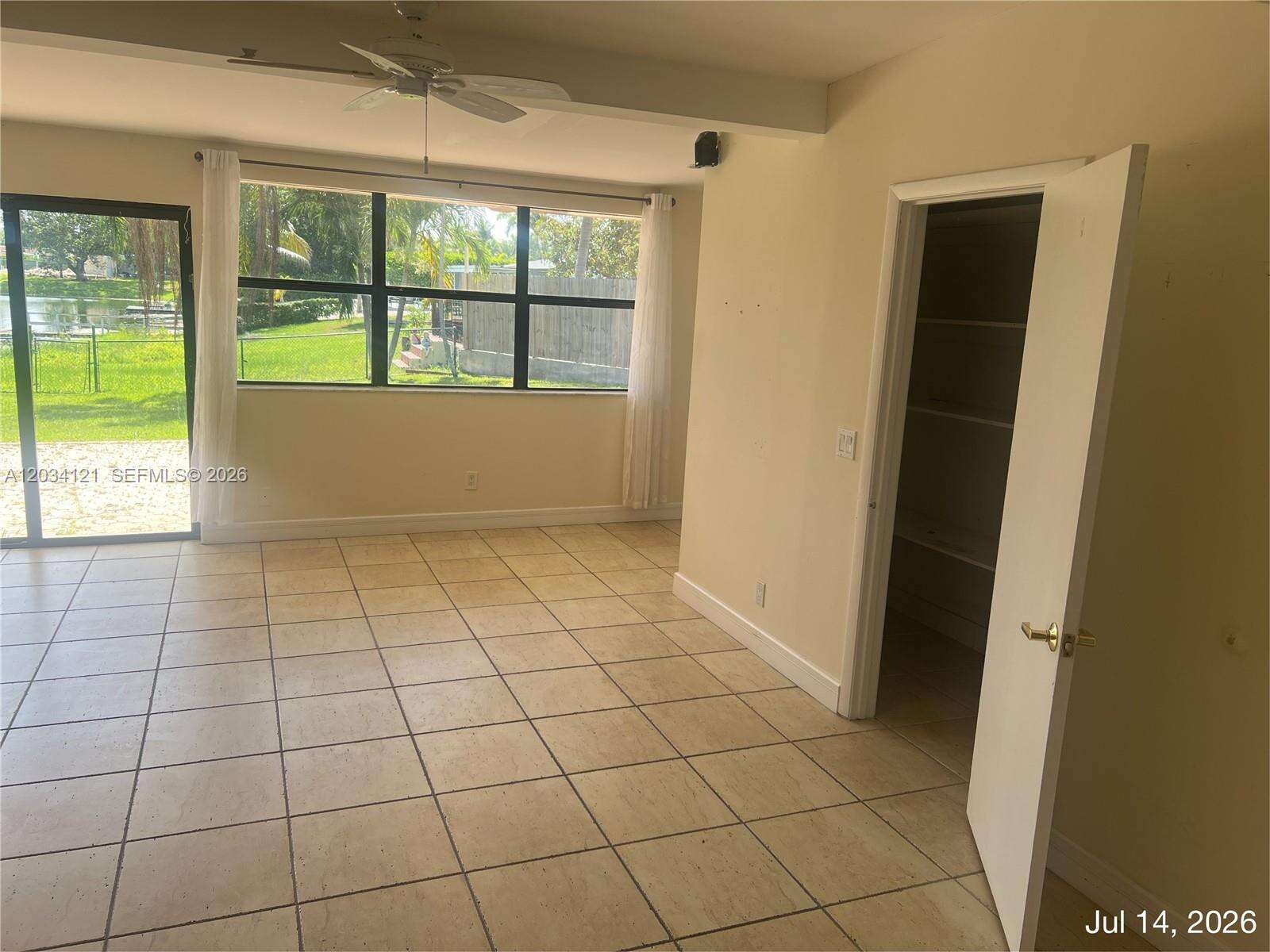 Miami | 18715 18th Ave N/A | Picture 28