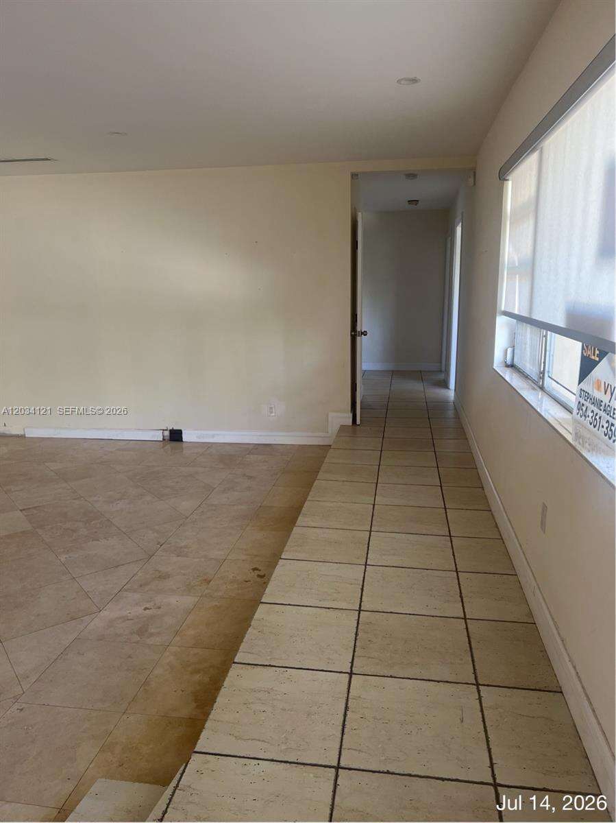 Miami | 18715 18th Ave N/A | Picture 46