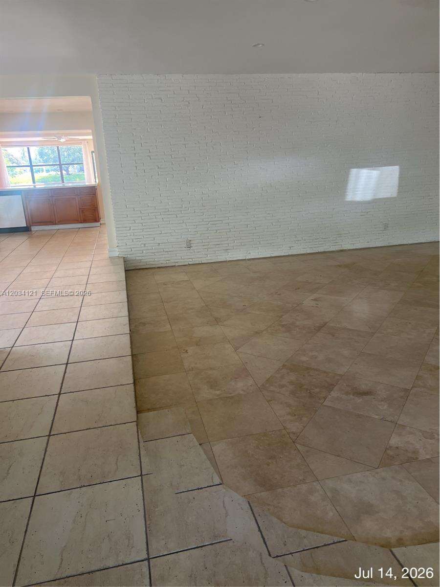 Miami | 18715 18th Ave N/A | Picture 47
