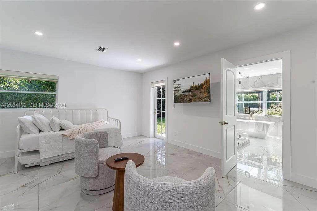 Palmetto Bay | 15201 74th Pl N/A | Picture 11