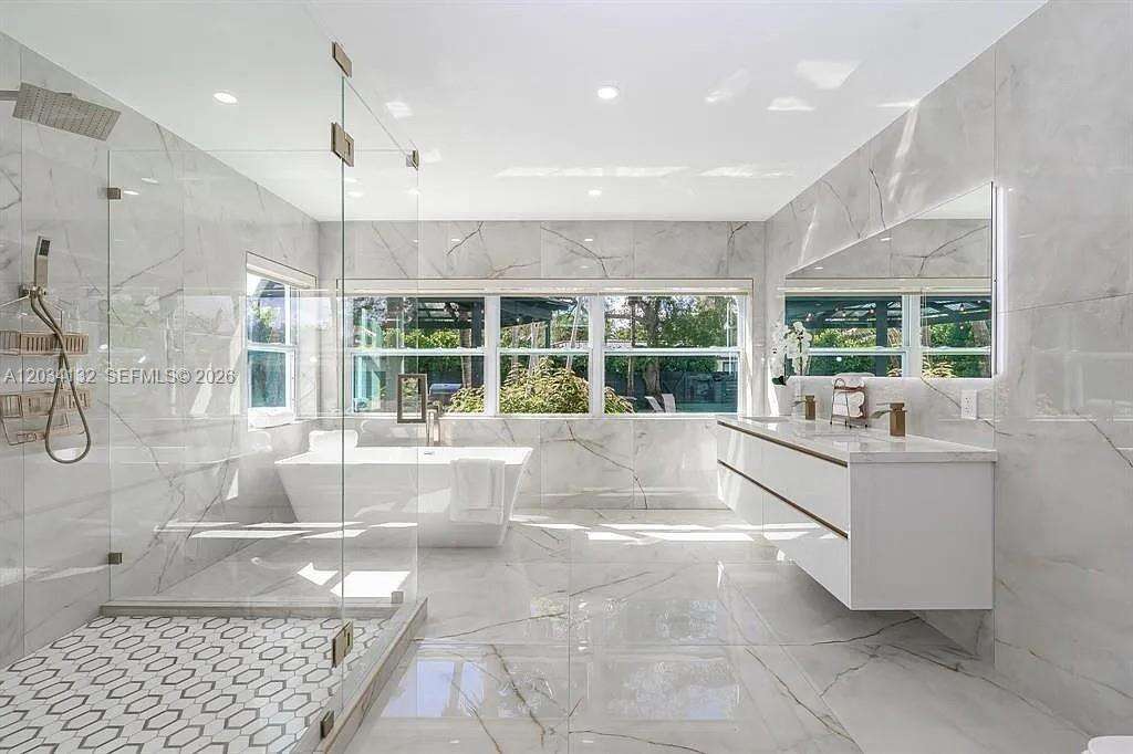 Palmetto Bay | 15201 74th Pl N/A | Picture 13