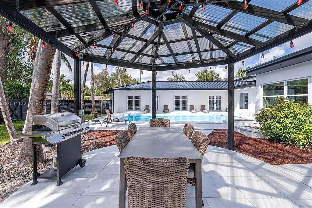 Palmetto Bay | 15201 74th Pl N/A | Picture 3